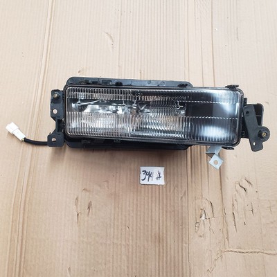 81251016339 glass F2000 left fog headlight glass 81251016339 glass F2000 left fog headlight glass